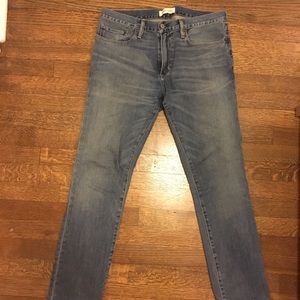 Light Wash Stretch Jeans